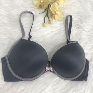 Victorias Secret Body‎ by Victoria Bra Push Up Gray 34D